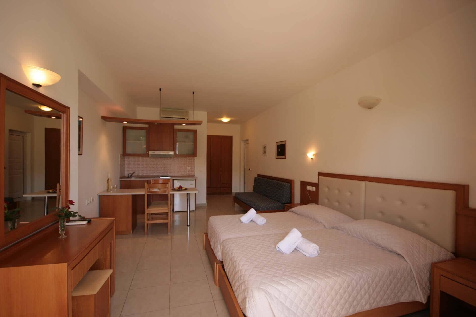 Castro Beach Hotel Maleme Extérieur photo