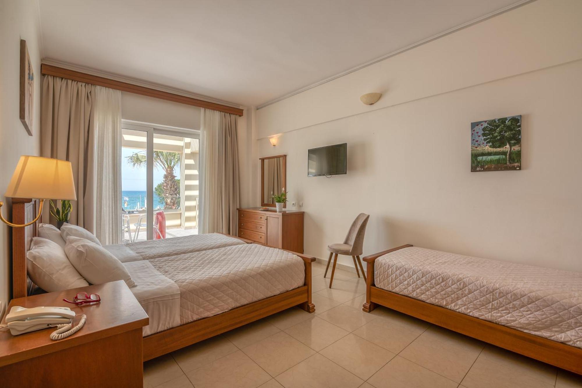 Castro Beach Hotel Maleme Extérieur photo