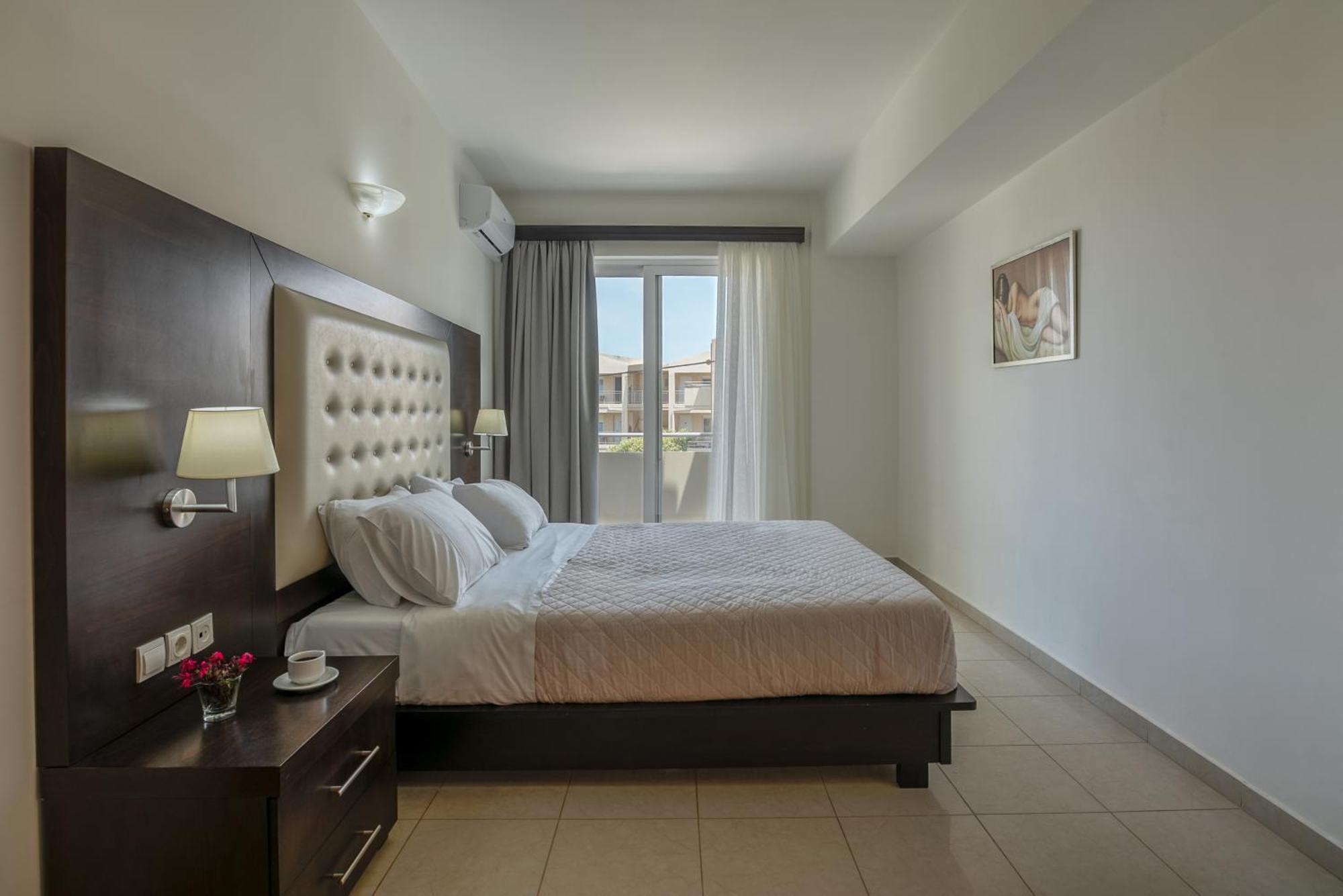 Castro Beach Hotel Maleme Extérieur photo